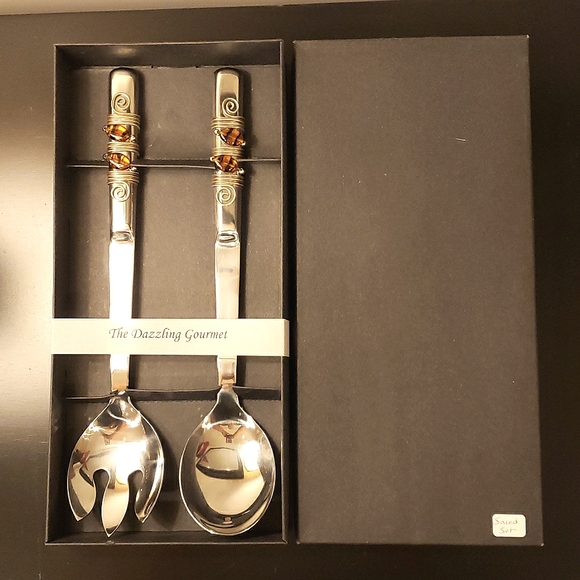 NIB Handcrafted Salad Set - Picture 5 of 6